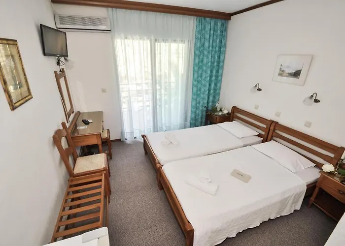 Vlachogiannis Hotel